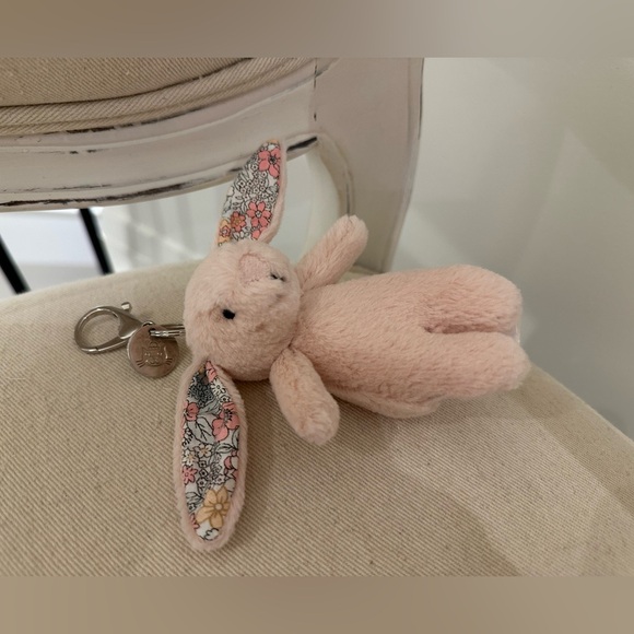 Retired Jellycat Blossom Blush Bunny Bag Charm NWOT Keychain Soft Plush Rare - Picture 4 of 8
